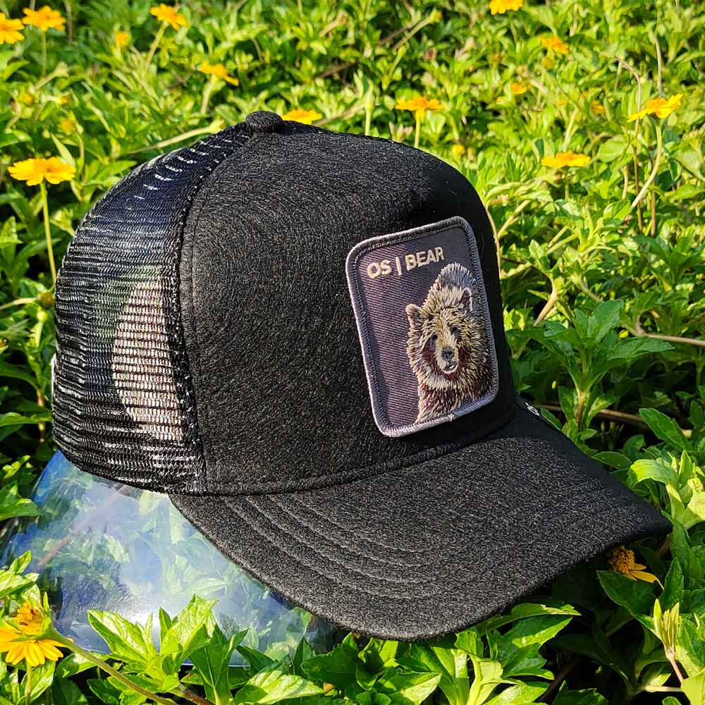 Topone Custom Embroidered Patch on Front Panel Felt Fabric Baseball Caps Black Color Right View