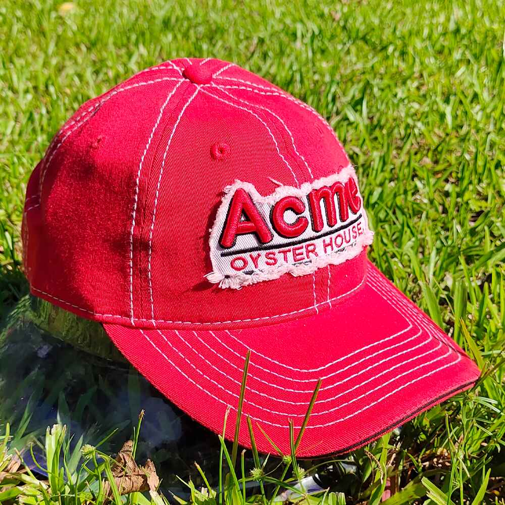 Topone Custom Cotton Fabric Applique on Front Panel Cotton Twill Fabric Baseball Caps Solid Red Color Right View