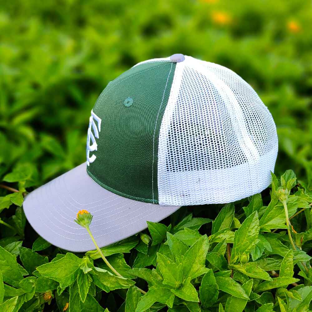 Topone Custom Flat Embroidery on Front Panel Cotton Twill Fabric Baseball Caps Green Crown Grey Visor Left View